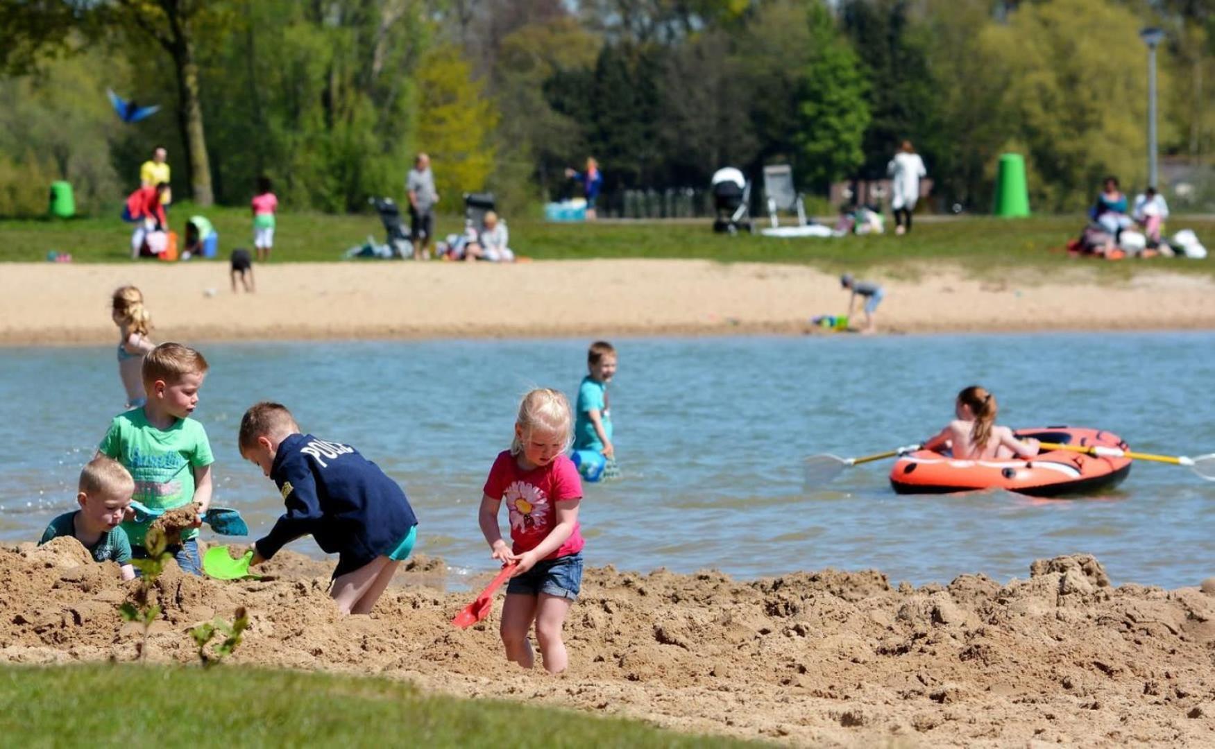 Vakantiehuis Op Rustig Bospark Veluwe Voorthuizen Ngoại thất bức ảnh